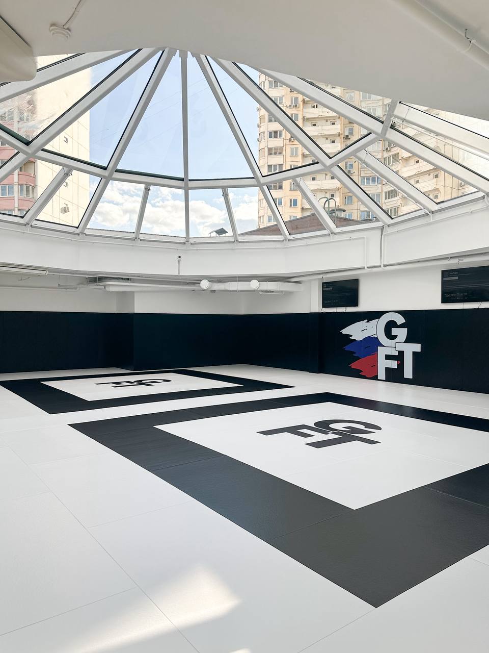 Gallery photo